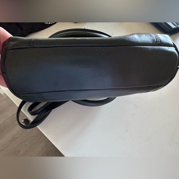 Cross body leather Coach purse - Picture 4 of 15